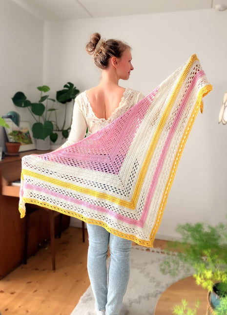 Endless Summer Shawl Crochet Pattern